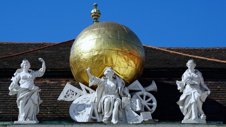 004DF727-25A4-4A0A-ADA1-A98F3D8ED71B