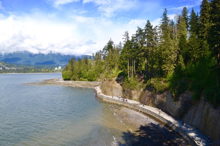 Pista ciclabile lungo la costa di Vancouver, Canada