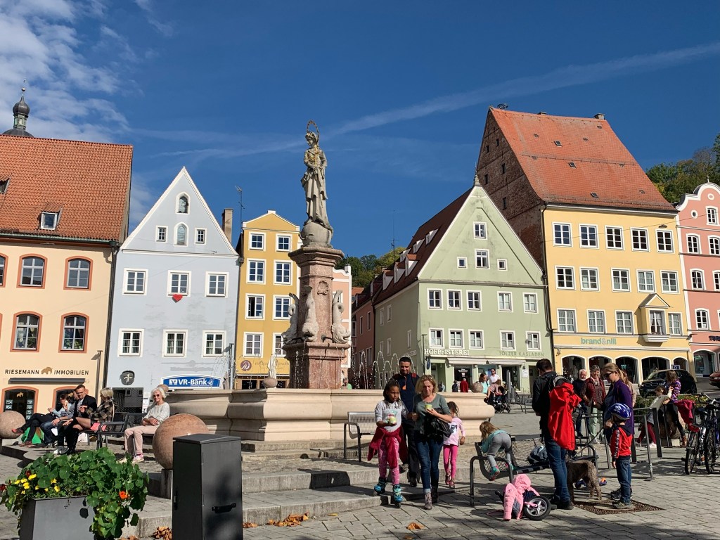 Scorcio della piazza principale di Landsberg am Lech