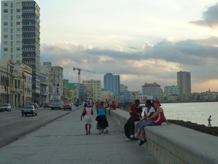 Il Malecon al tramonto, l’Avana, Cuba